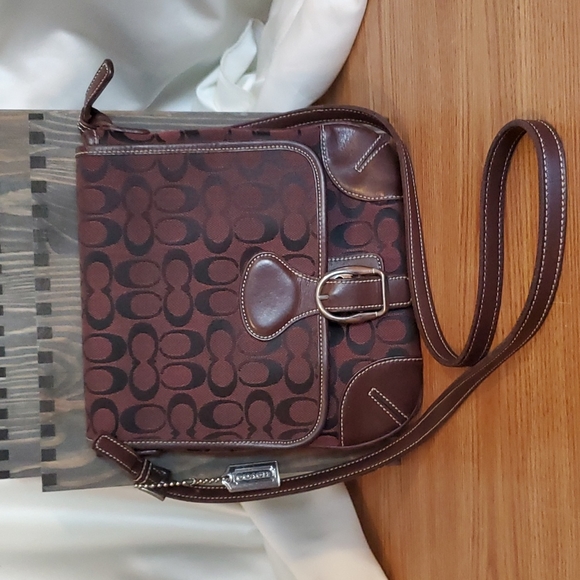 Coach Handbags - Vintage Coach Signature Crossbody EUC